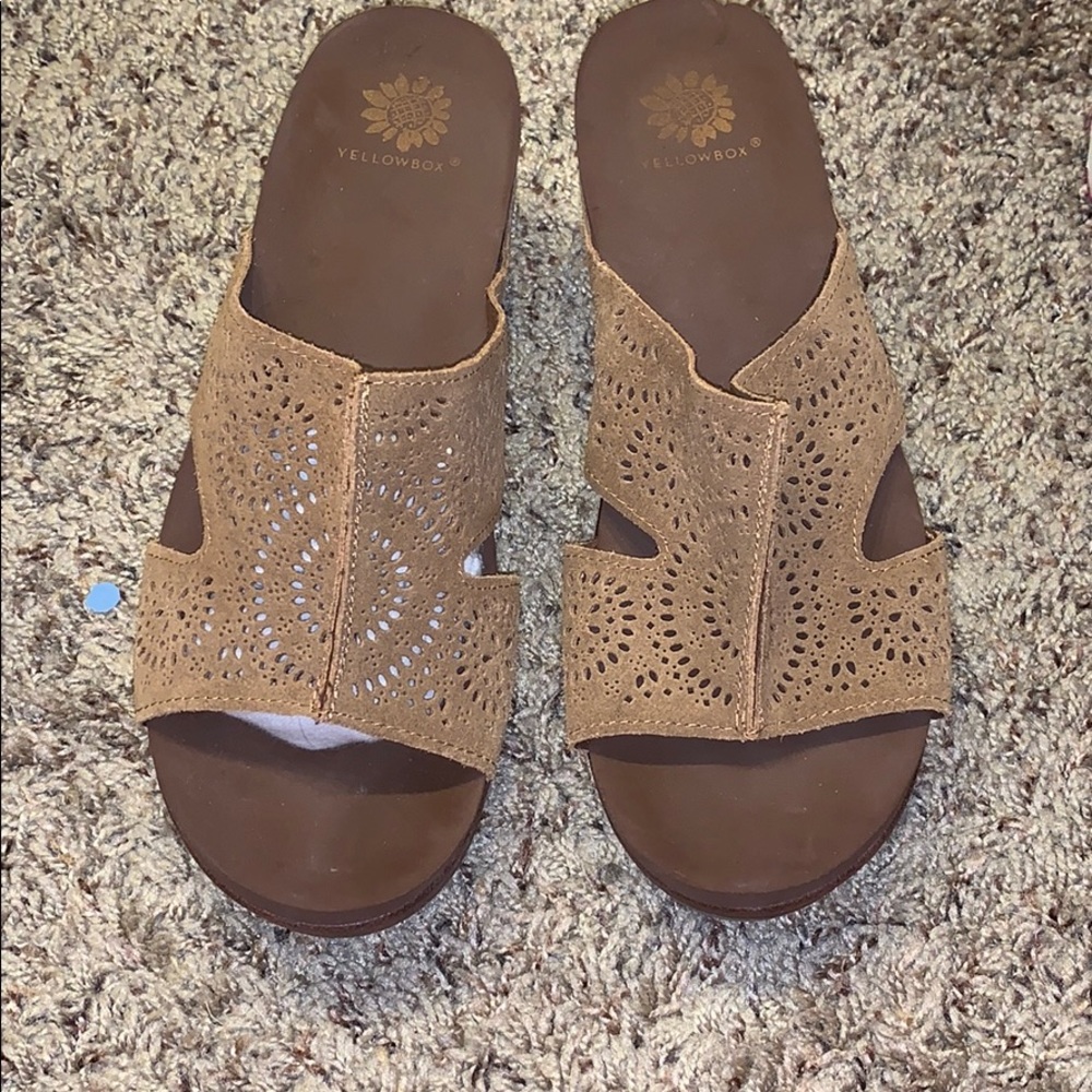 YELLOWBOX WEDGE